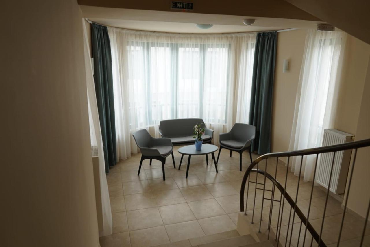 Green Villa Сибиу Экстерьер фото