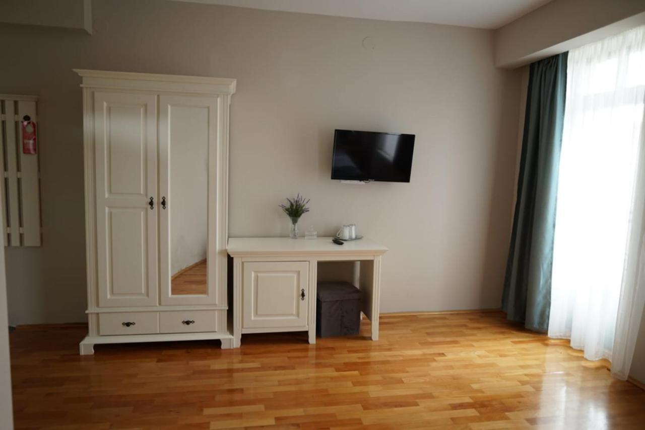 Green Villa Сибиу Экстерьер фото