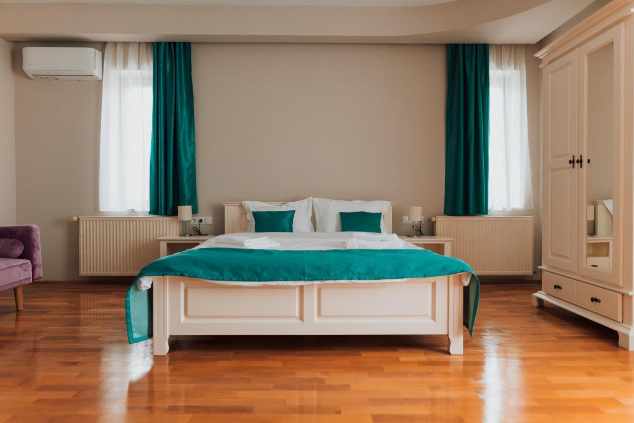 Green Villa Сибиу Экстерьер фото